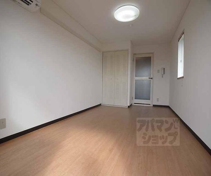 【ＤＥＴＯＭ－１西陣聚楽】間取