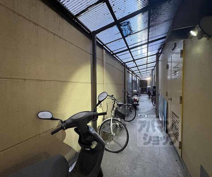 【コスモ今出川】間取