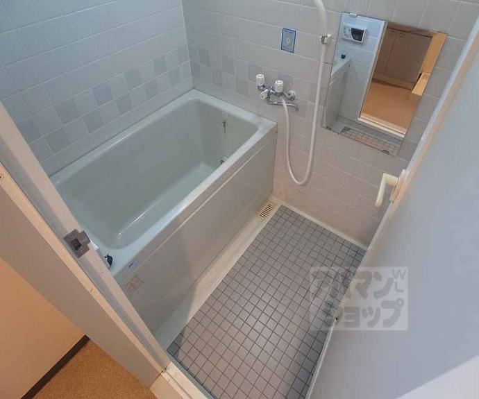 【ランブラス御所東】間取