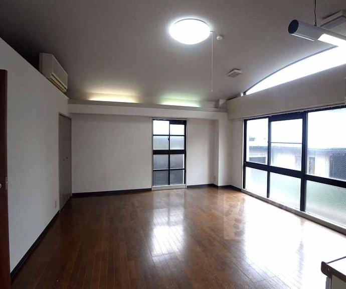 【ランブラス御所東】間取