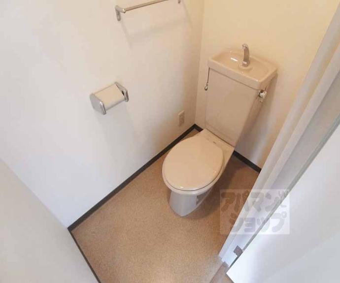 【ランブラス御所東】間取