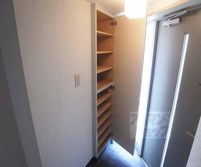 【ランブラス御所東】間取