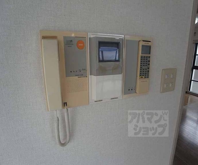 【ランブラス御所東】間取