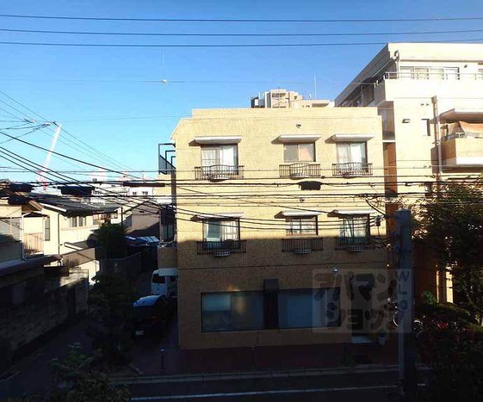 【ランブラス御所東】間取