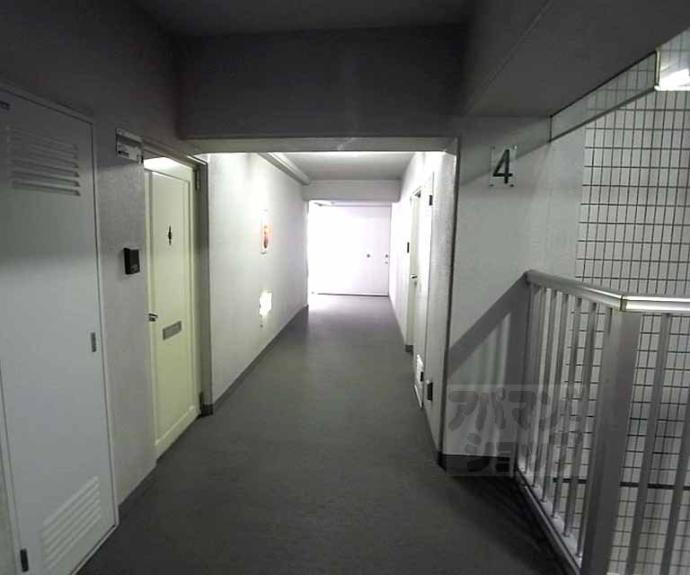 【ホーユウコンフォルト二条城前】間取