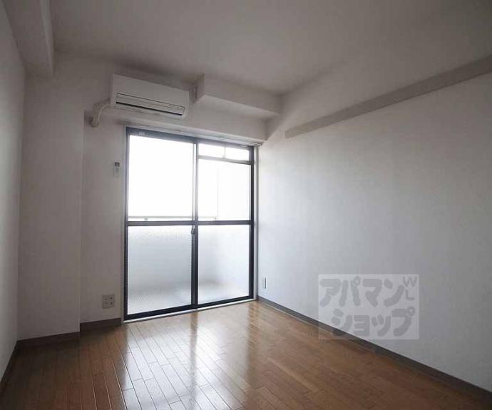 【ス・プレール北野】間取