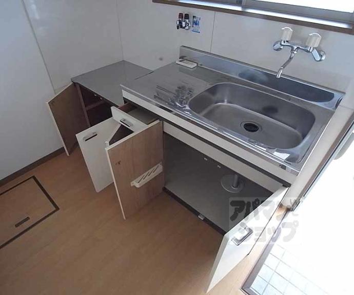 【クレセントＹＡＮＡＧＩ】間取