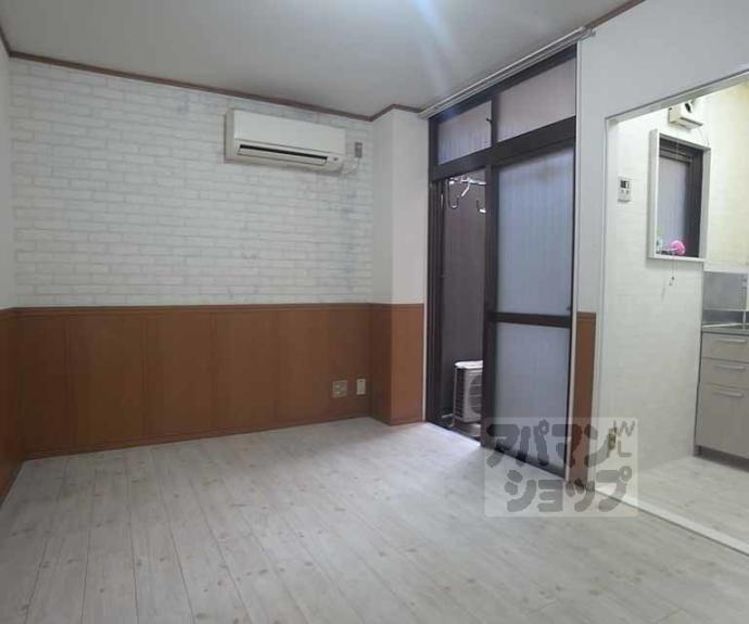 【第１１長栄シャトー泉】間取