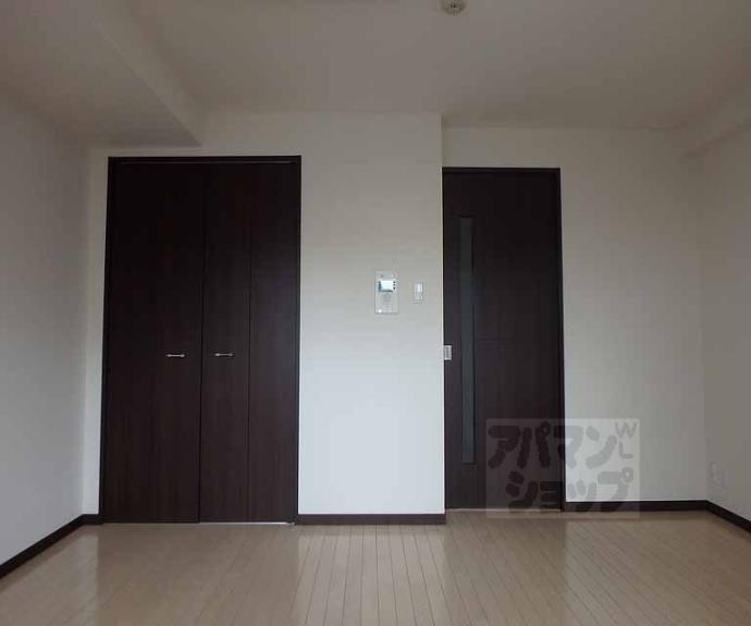 【エイペックス京都西陣】間取