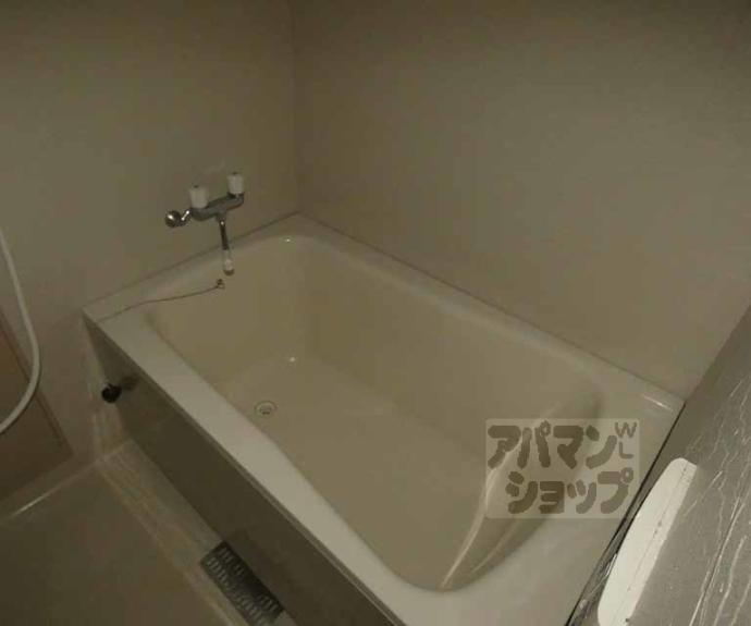 【エイペックス京都西陣】間取