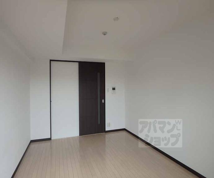 【エイペックス京都西陣】間取