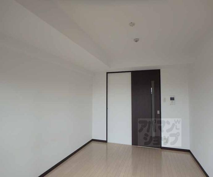 【エイペックス京都西陣】間取