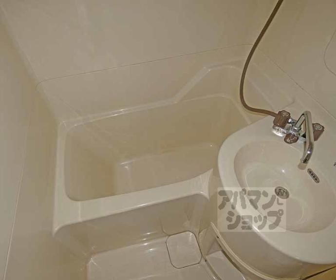 【パインフィールド北白川Ⅰ】間取
