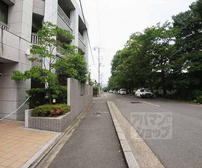 【パインフィールド北白川Ⅰ】間取