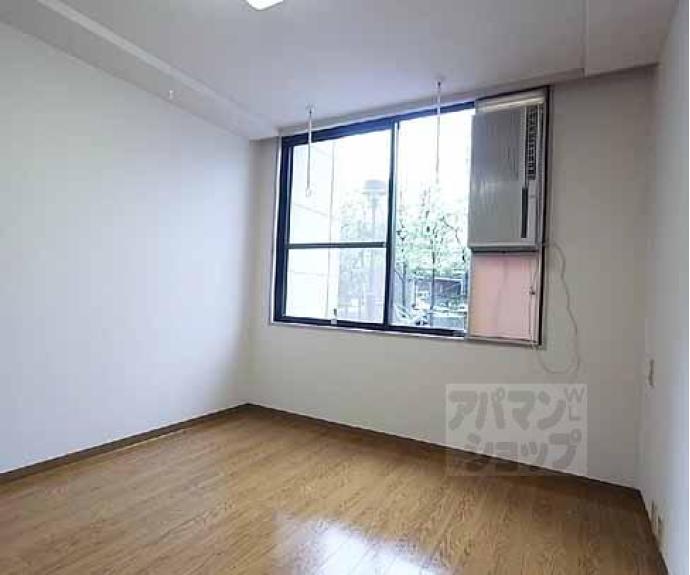 【パインフィールド北白川Ⅰ】間取