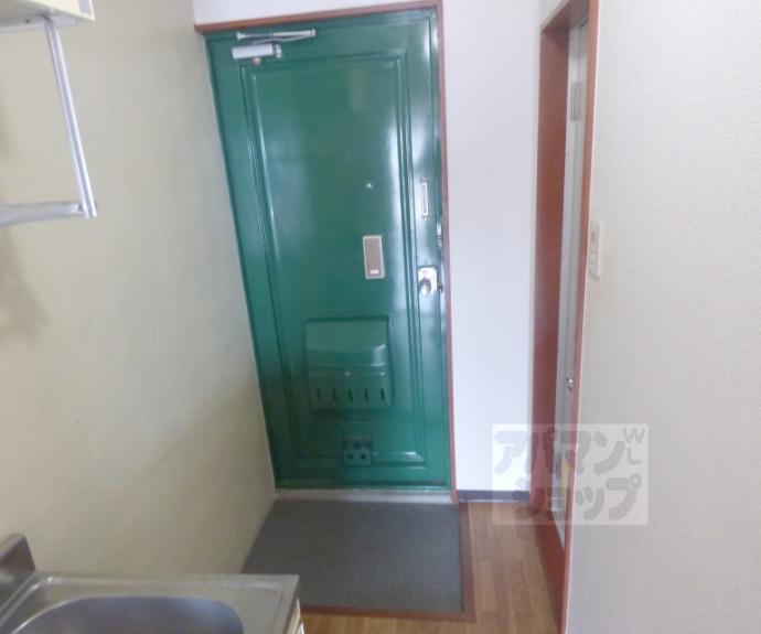 【ロイヤルコーポタカハラ】間取