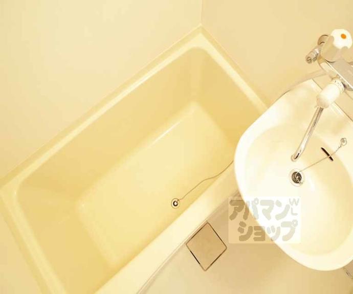 【ＫＡＳＴＡＮＩＥ西野】間取