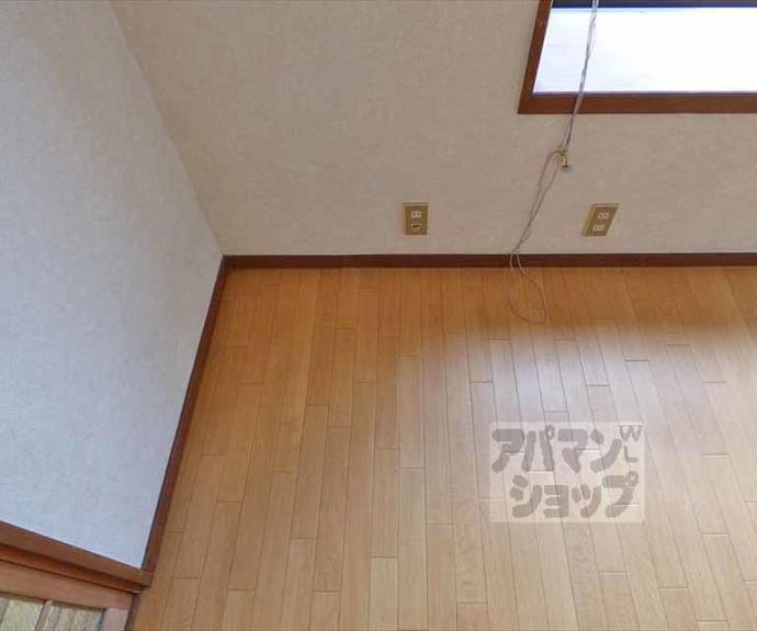 【メゾンボンジュール】間取