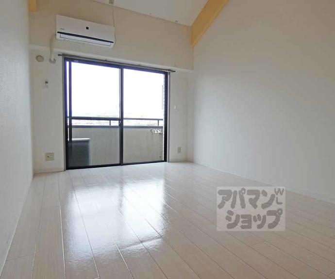 【川端二条丸美ビル】間取