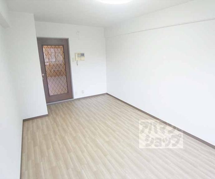 【川端二条丸美ビル】間取