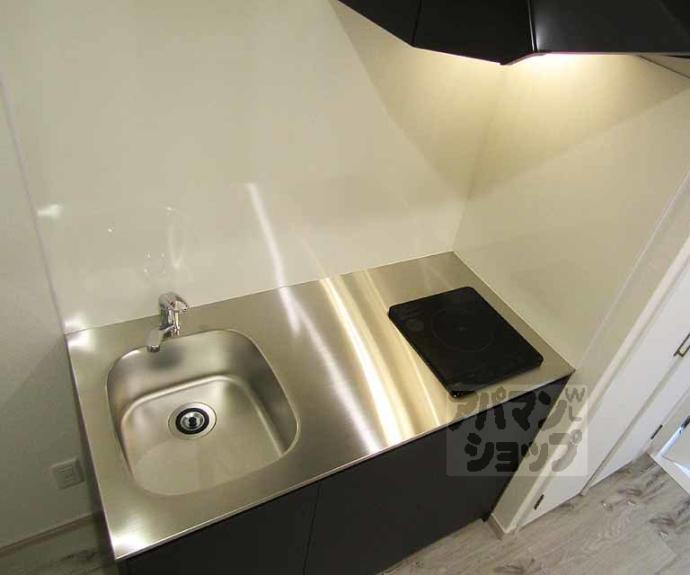 【ファミリエ北白川】間取