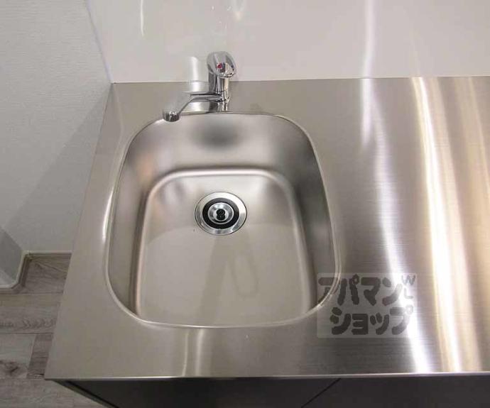 【ファミリエ北白川】間取