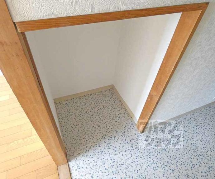 【サンライズヒガシラ】間取