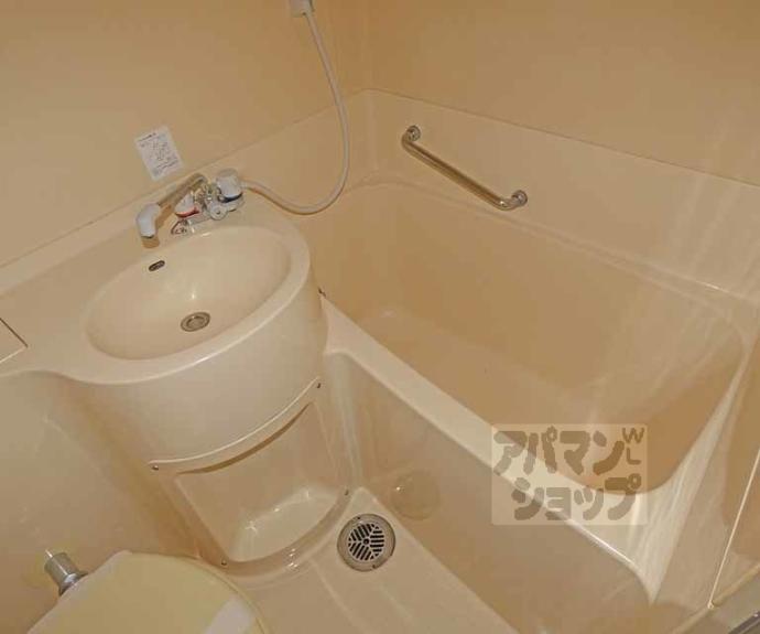 【サンライズヒガシラ】間取