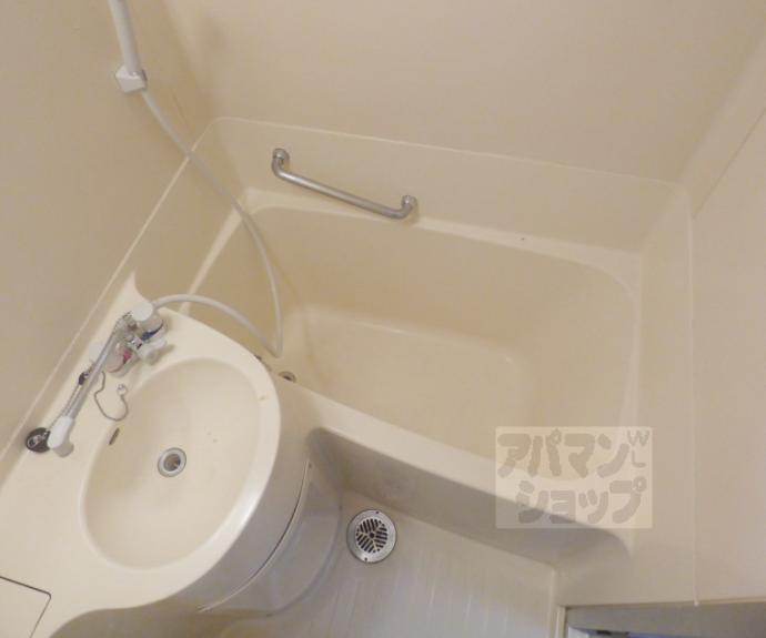 【サンライズヒガシラ】間取