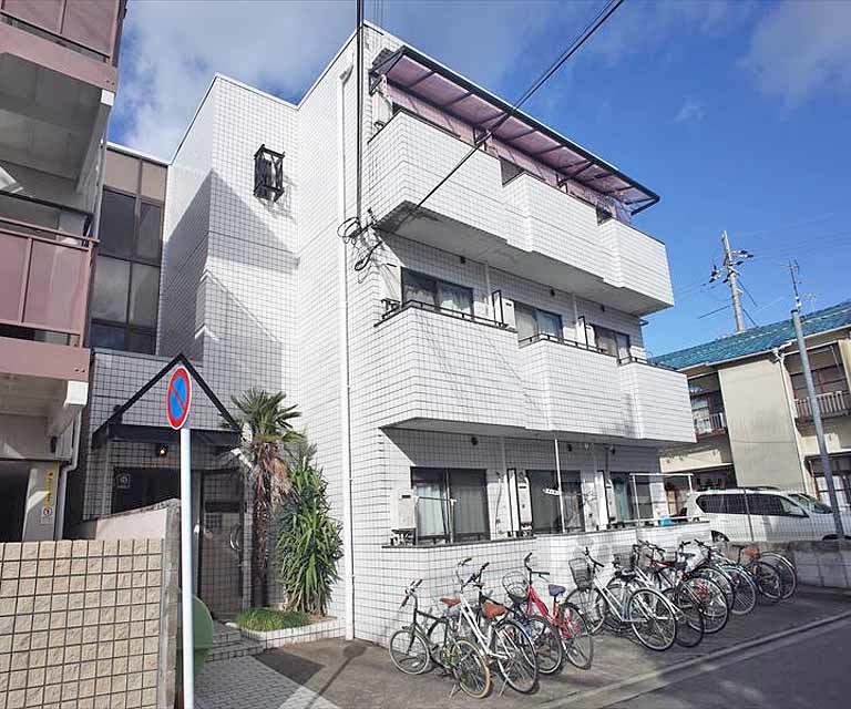 ハイツラクセーヌ