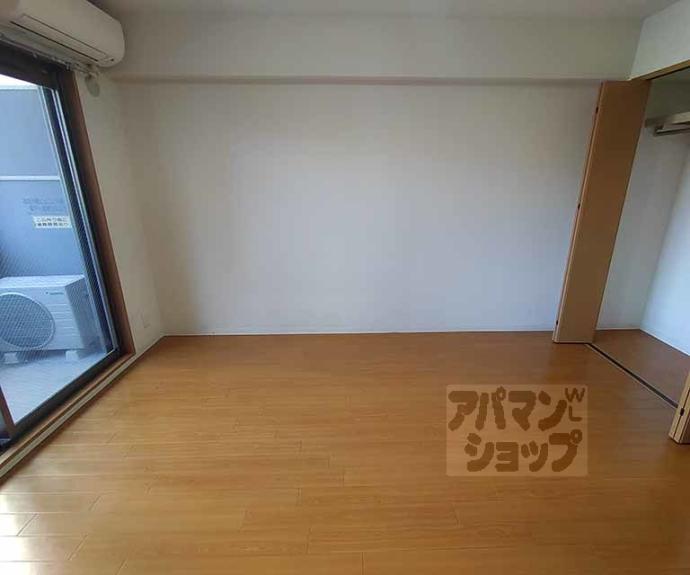 【サンクチュアリ四条高倉】間取