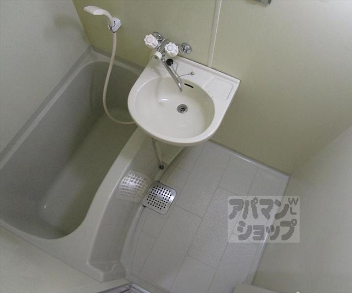 【サンリーベ衣笠】間取