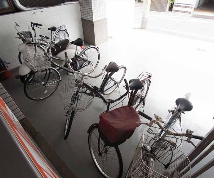 【ＨＴロイヤルハウス北白川】間取