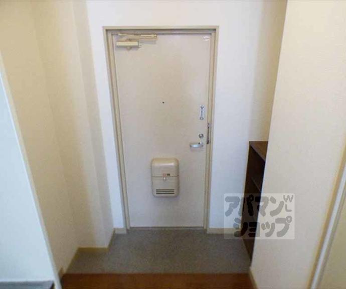 【HTロイヤルハウス北白川】間取