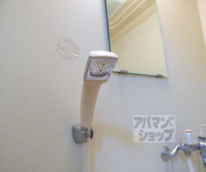 【HTロイヤルハウス北白川】間取