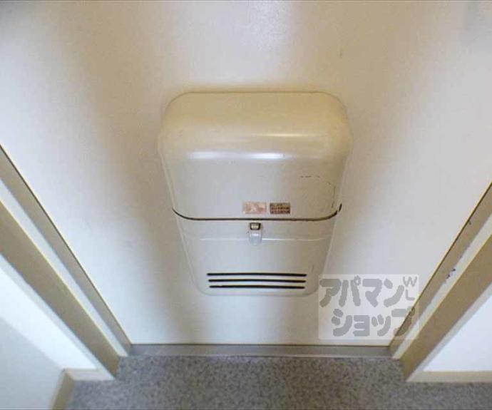 【HTロイヤルハウス北白川】間取