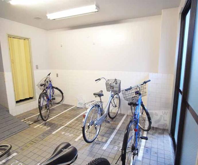 【セラヴィ岩倉】間取