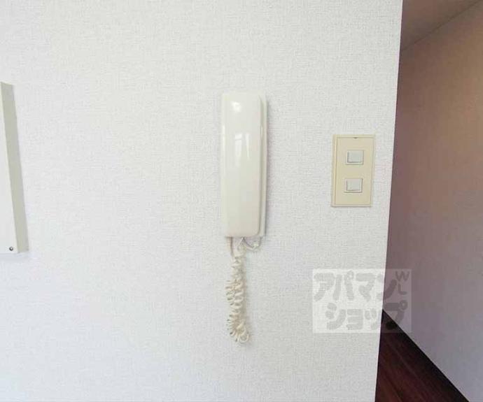 【セラヴィ岩倉】間取