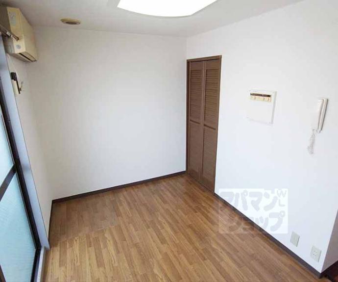 【セラヴィ岩倉】間取