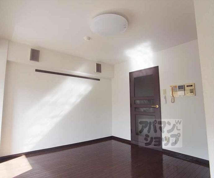 【リバティ東大路】間取