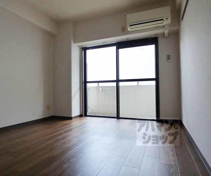 【リバティ東大路】間取