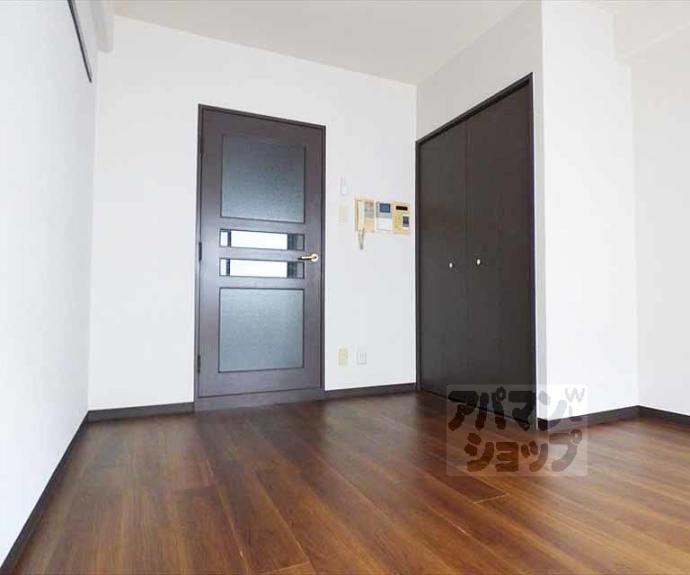 【リバティ東大路】間取