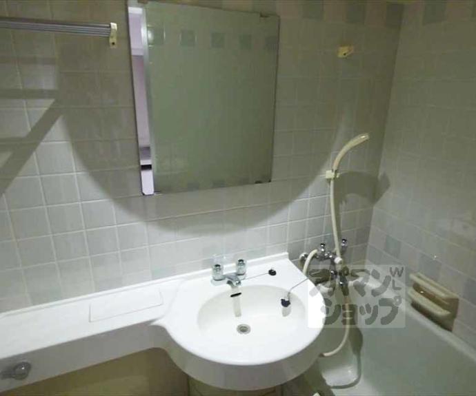 【リバティ東大路】間取