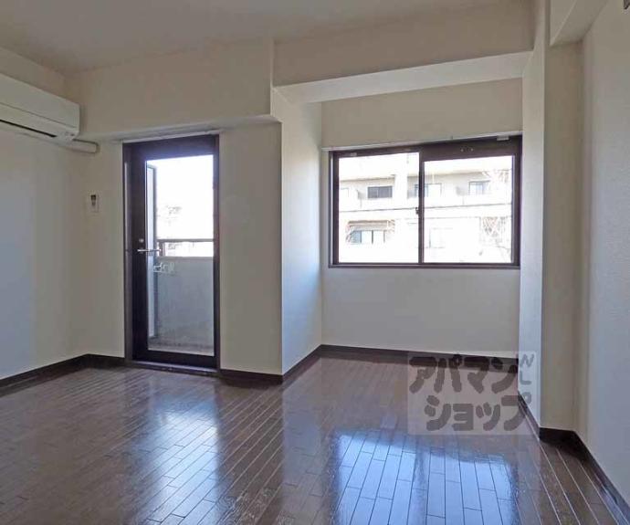 【リバティ東大路】間取