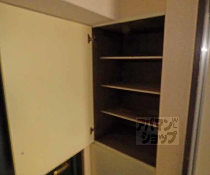 【リバティ東大路】間取