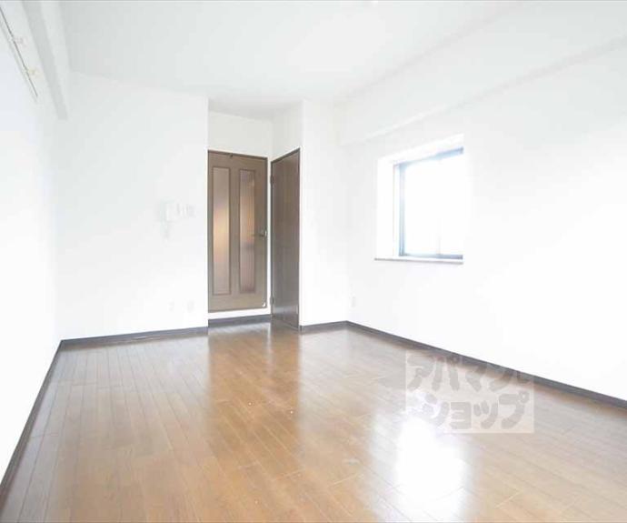 【ガルソニエラ宝ヶ池】間取