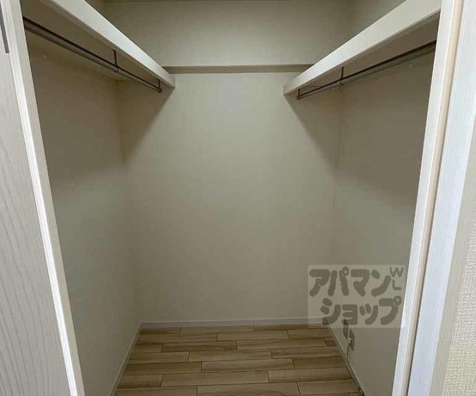 【イヌイ星の子ハイツ】