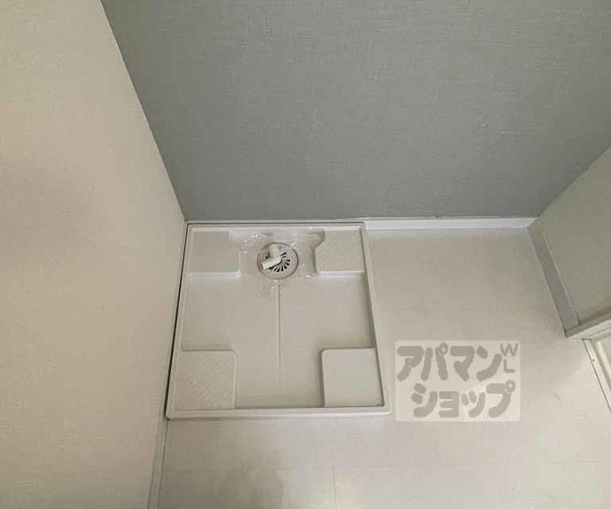 【イヌイ星の子ハイツ】