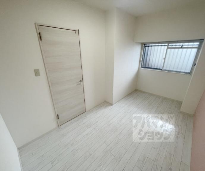 【イヌイ星の子ハイツ】間取