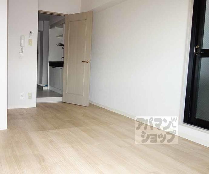 【八条町マンション】間取